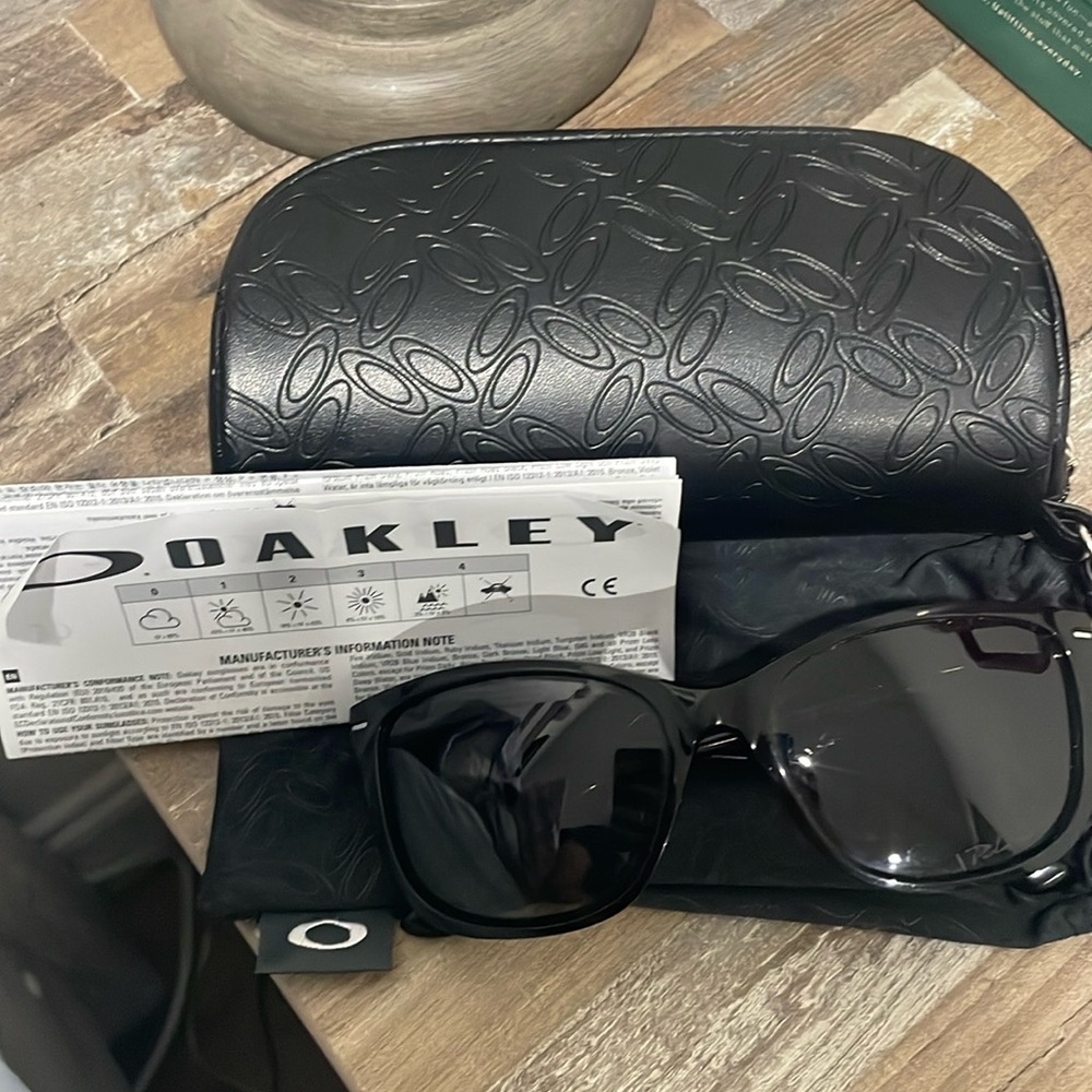 Oakley Polarized sunglasses